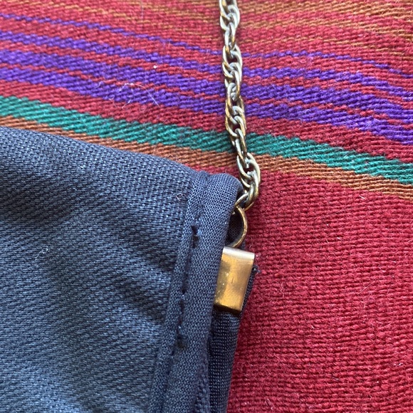 VTG Waldorf Black Fabric Tapestry Shoulder Bag Clutch Purse. Brass Hardware. - Picture 8 of 9